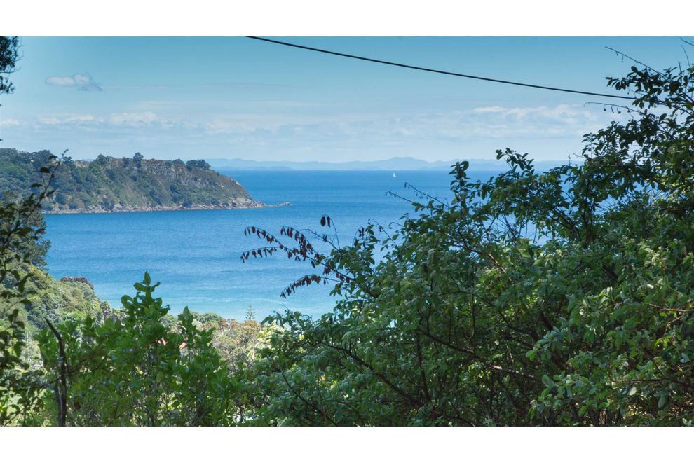 for sale 64 victoria road south, onetangi - realestate.co.nz