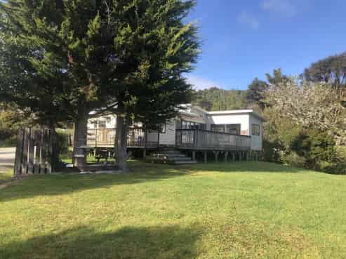 2097 Horeke Road, Horeke
