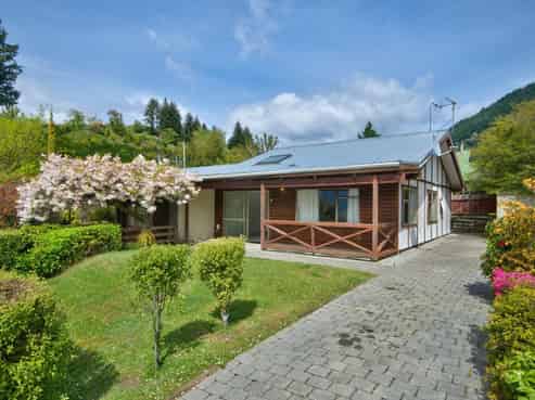 4A Avalon Crescent, Avalon