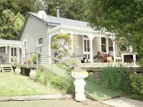 429 Henley Road, Henley