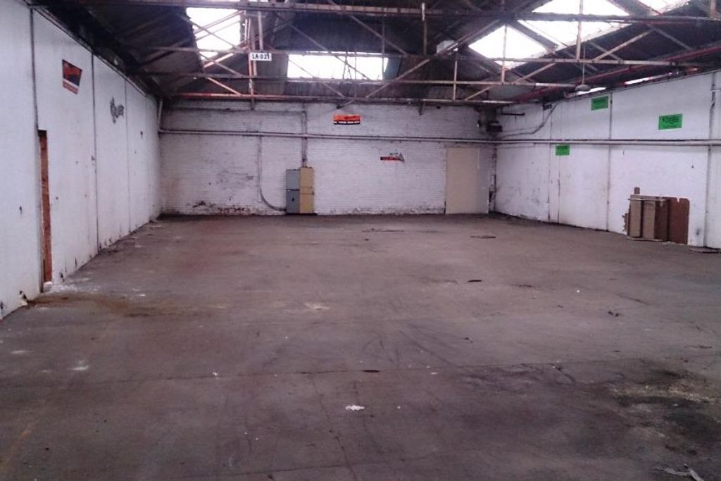 Large Industrial Premise for Lease - Vista 4