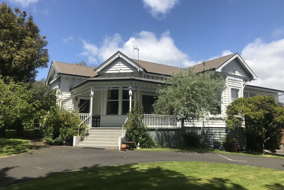 For rent 53 Anglesea Street, Hamilton Central realestate.co.nz