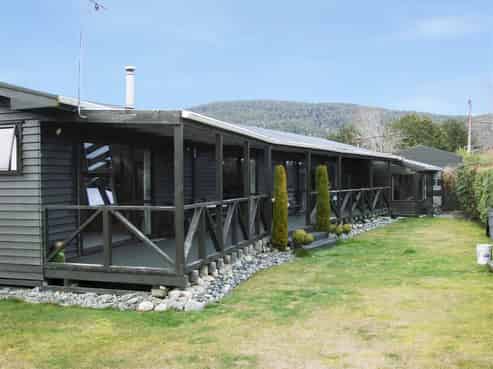 43 Home Street, Manapouri