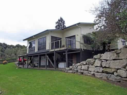 117 Okupata Road, Oparau