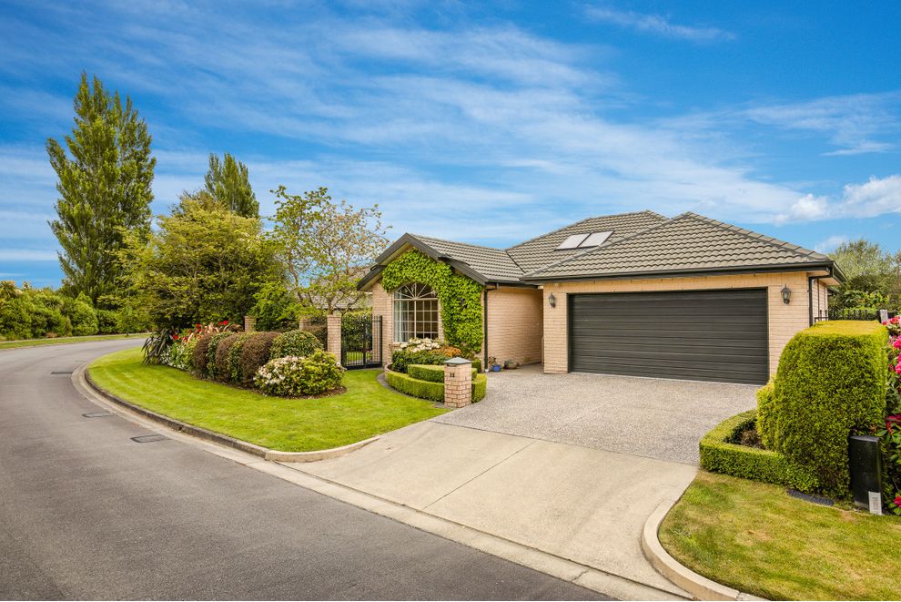 For sale One Of Northwoods Best Kept Secrets realestate.co.nz