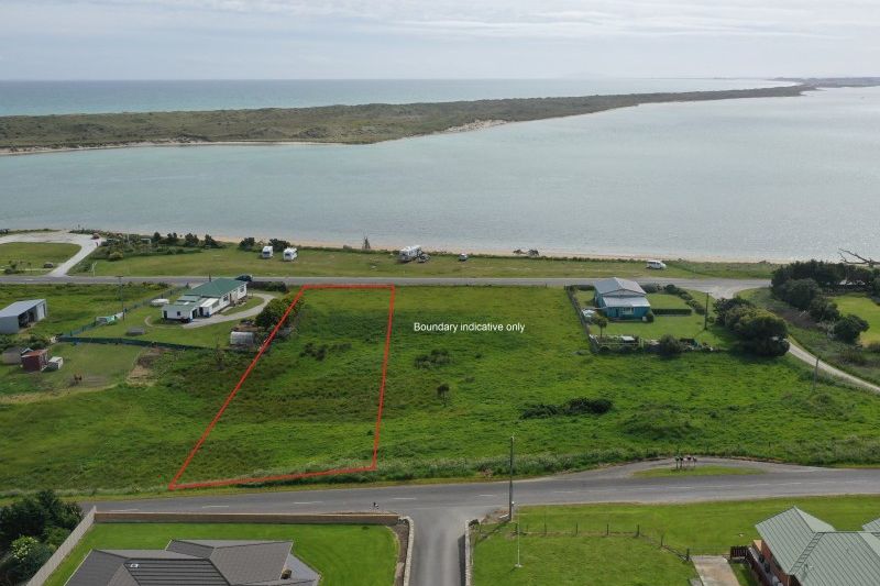 For sale 33 Moray Terrace, Fortrose realestate.co.nz