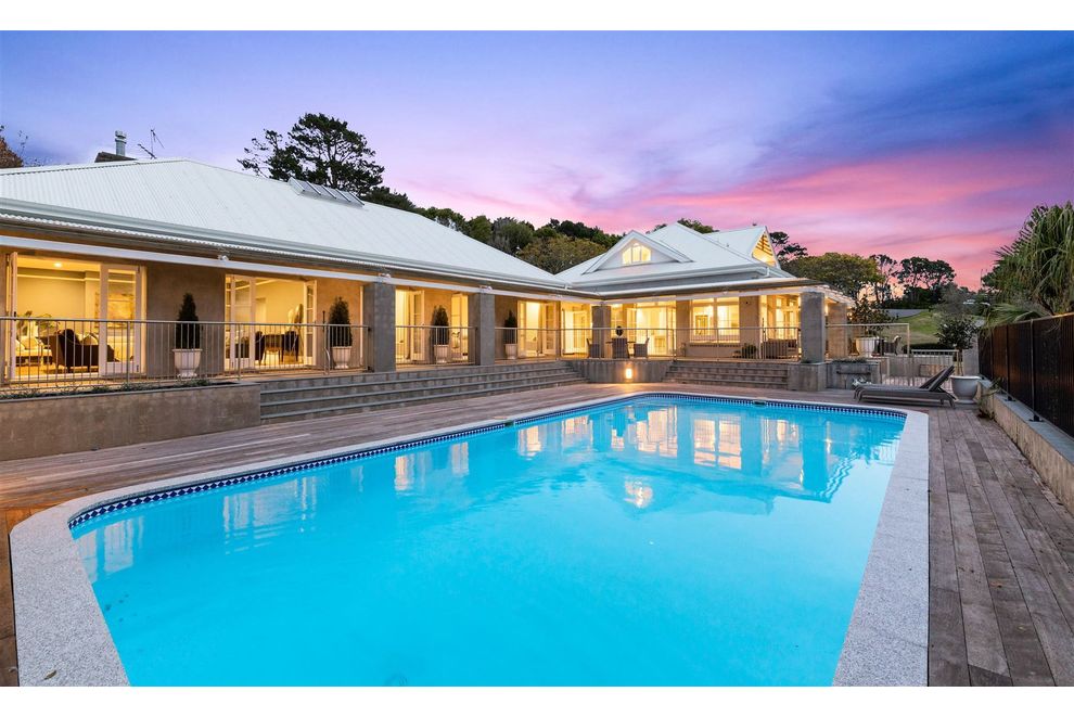 For sale "Willow Park" An Intoxicating Country Estate realestate.co.nz