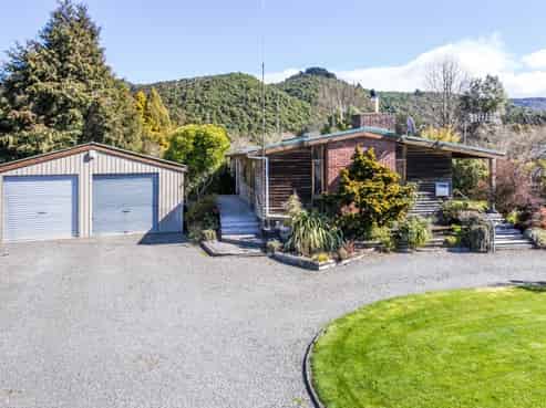 301 Matariki Street, Tokaanu