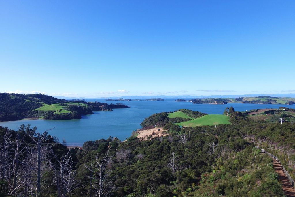 Property value 691 Orapiu Road, Waiheke Island realestate.co.nz