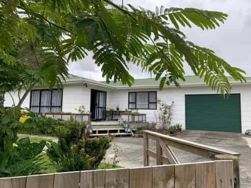 14 Okau Road, Tongaporutu