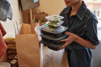 Well established Takeaway  with a Fantastic Fit out & Equipment (CML 10033)