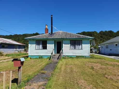 50 Oxford Street, Taylorville