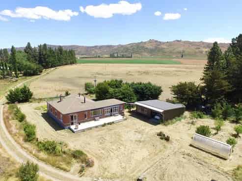 409 Hills Creek Road, Oturehua