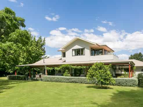 42 Saint Georges Road, Karamu