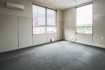 OFFICE FOR LEASE