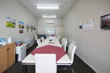OFFICE FOR LEASE