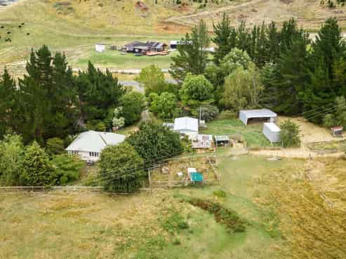 1400 Taihape Road, Sherenden