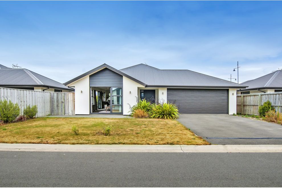 For sale 137 Infinity Drive, Pegasus - realestate.co.nz