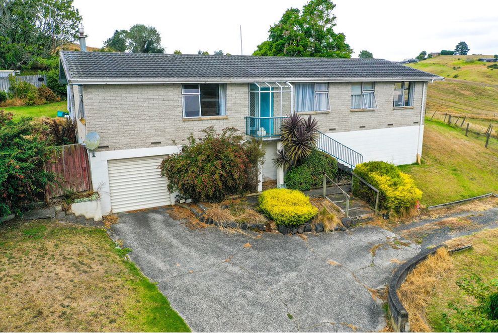 For sale Solid Brick & Tile Family Home realestate.co.nz