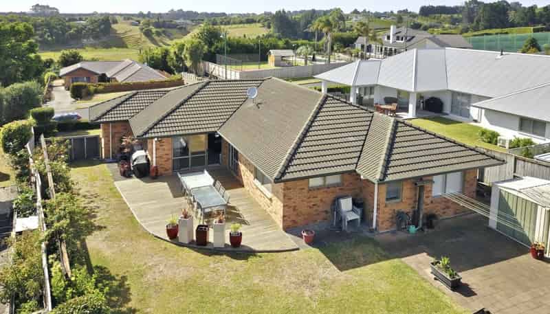 Freeman Drive Rastrick Property value - 56 Norm Freeman Drive, Te Puke - realestate.co.nz