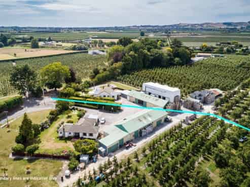 32 Grasmere Avenue, Karamu