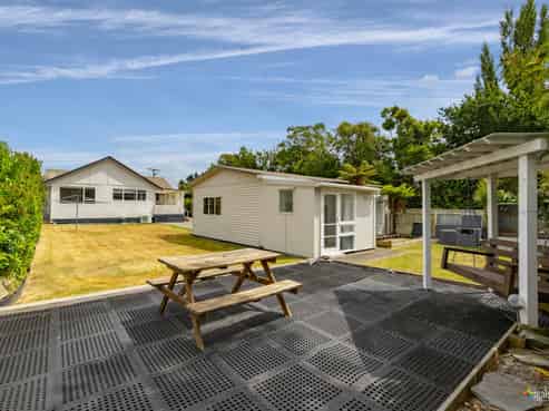 25 Maclaren Street, Maymorn