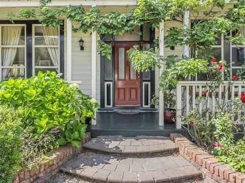 9 Mount Cecil Road, Moonshine Valley