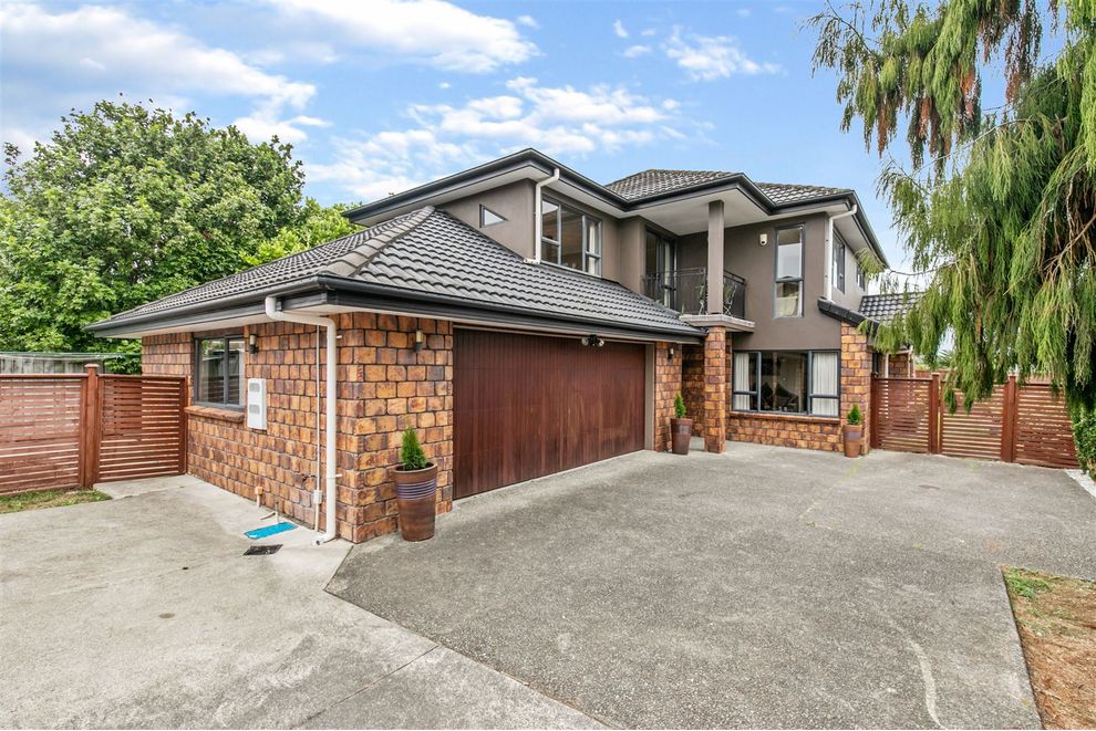 For sale Exceptional Family Home in Papatoetoe realestate.co.nz