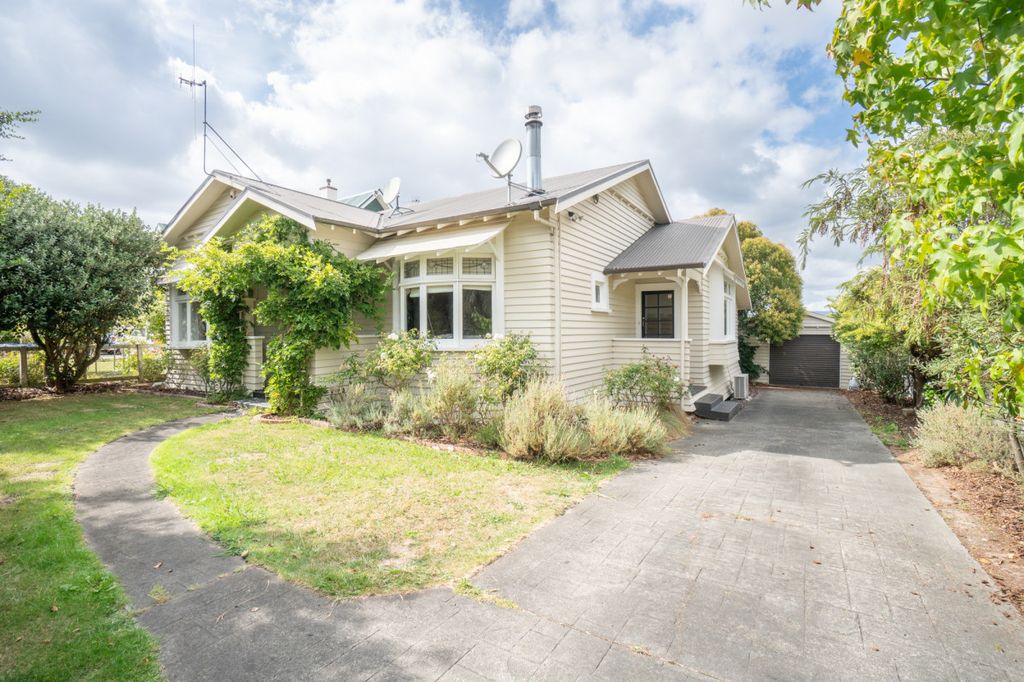 Property value 74 Rongopai Street, Palmerston North Central