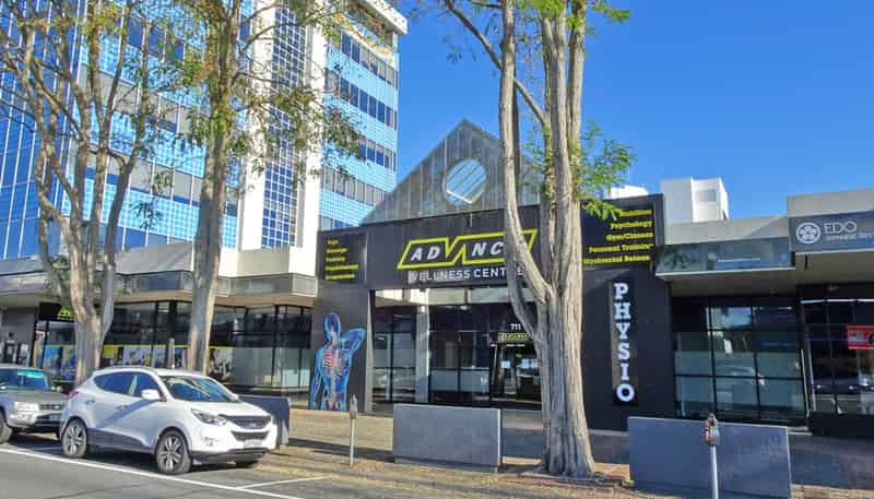 711 Victoria Street, Hamilton Central