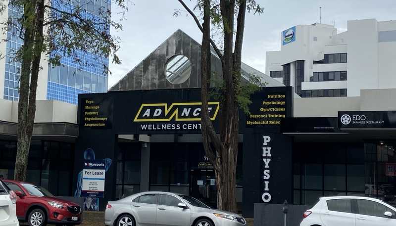  737 Victoria Street, Hamilton Central