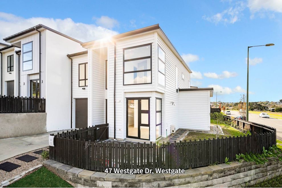 For sale 47 Westgate Drive, Westgate realestate.co.nz