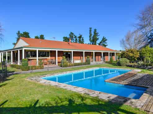 277 Paki Paki Road, Pakipaki