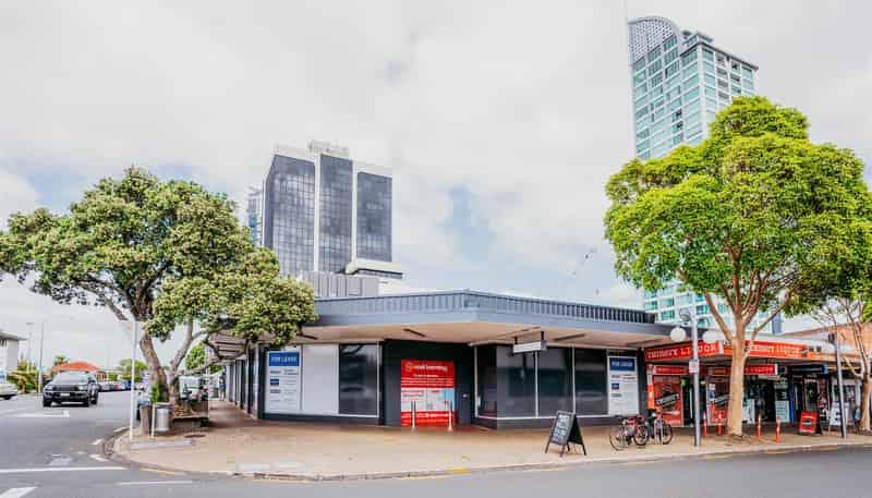 449-451 Lake Road, Takapuna