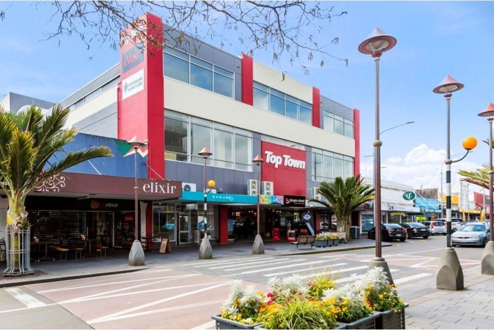 For lease 119123 Devon Street East, New Plymouth Central realestate