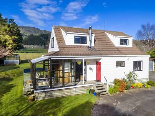 43 Maclaren Street, Maymorn