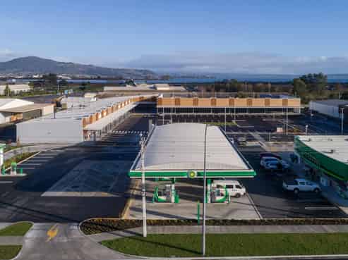 Why lease at Lynmore Junction? Location!