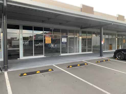 Why lease at Lynmore Junction? Location!