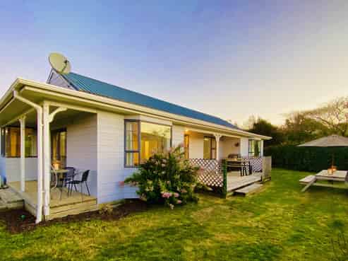 12 Rintoul Place, Brightwater
