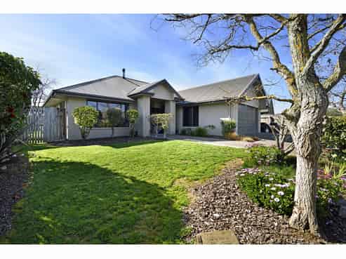 41 Starveall Street, Brightwater