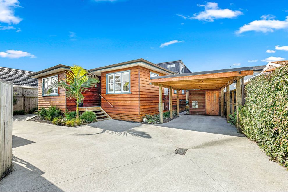 For sale 5A Pine Road, Orewa realestate.co.nz