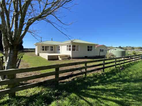 358 Mataro Road, Onaero