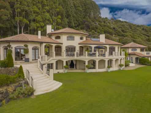 44 Radar Road, Hot Water Beach