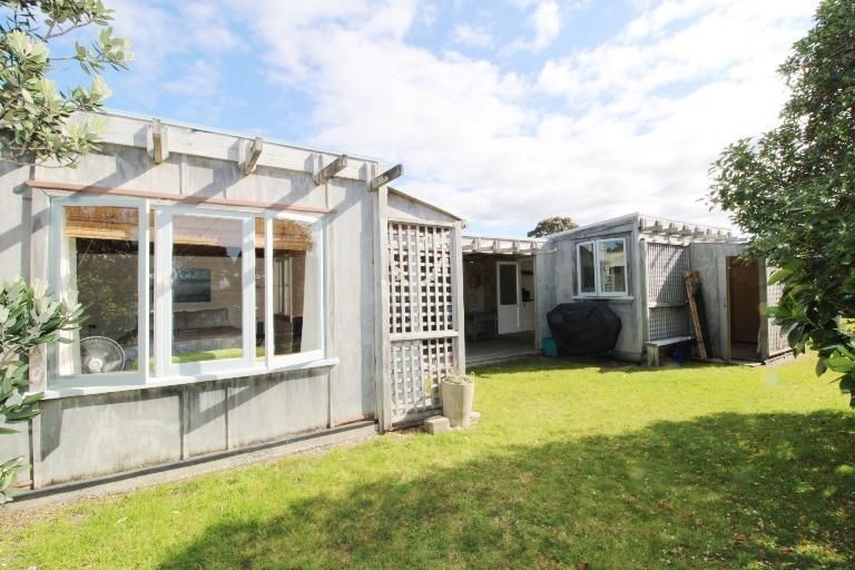 Rustic Sunny Whangapoua Cabins - Ansicht 3