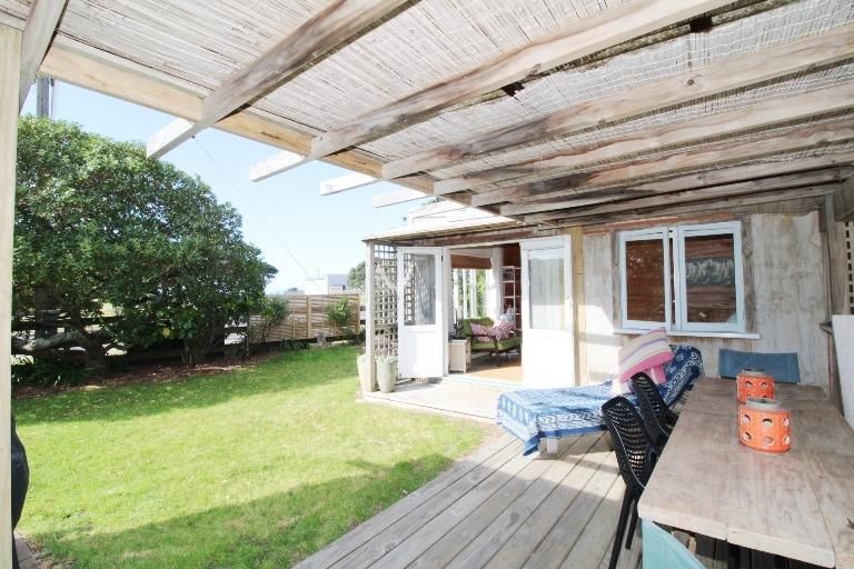 Rustic Sunny Whangapoua Cabins - Ansicht 6