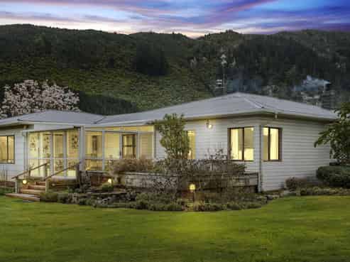 143A Te Kopia Road, Waikite Valley