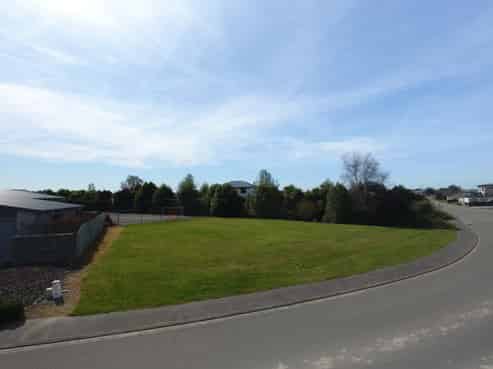 11 Ludlow Drive, Huntingdon/Lake Hood