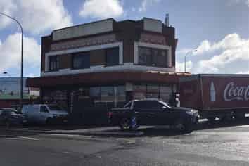 High Profile on Royal Oak Roundabout!