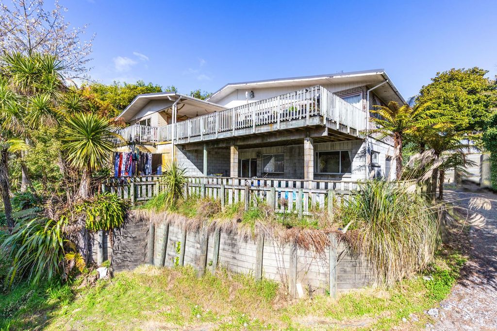 Property value 28 Motutahae Street, Taupo realestate.co.nz