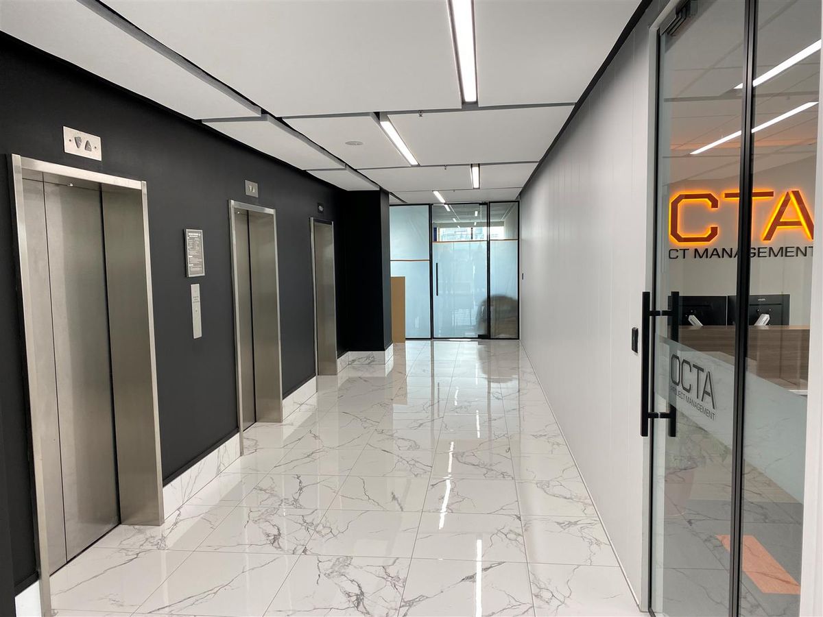 GLORIOUS VIEWS WITH BRAND NEW FIT OUT - Ansicht 3